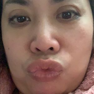 Meet your Posher, Erlisa